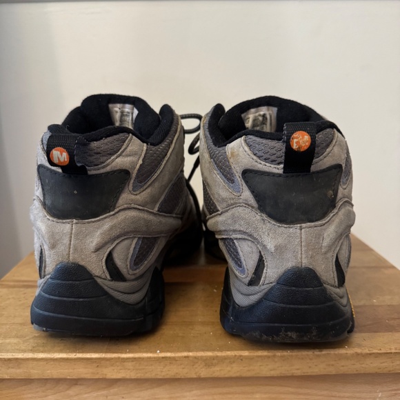 Women's MERRELL Moab 3 Mid - Waterproof Hiking 9.5 Wide (EU40 Wide) in Granite - Picture 2 of 5